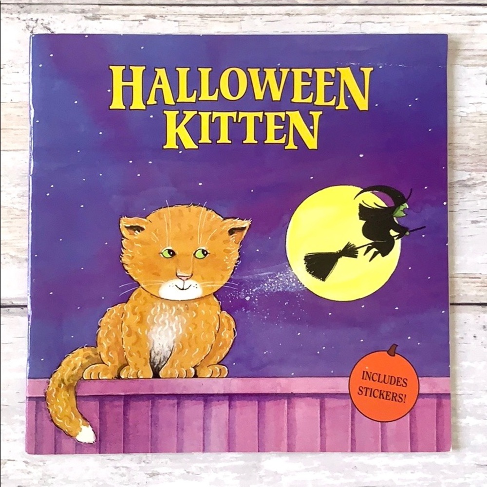 Halloween Kitten Children’s Paperback Book NEW Scholastic Kids